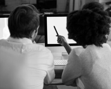 The Ultimate Guide to SEO for Small Businesses in C ...